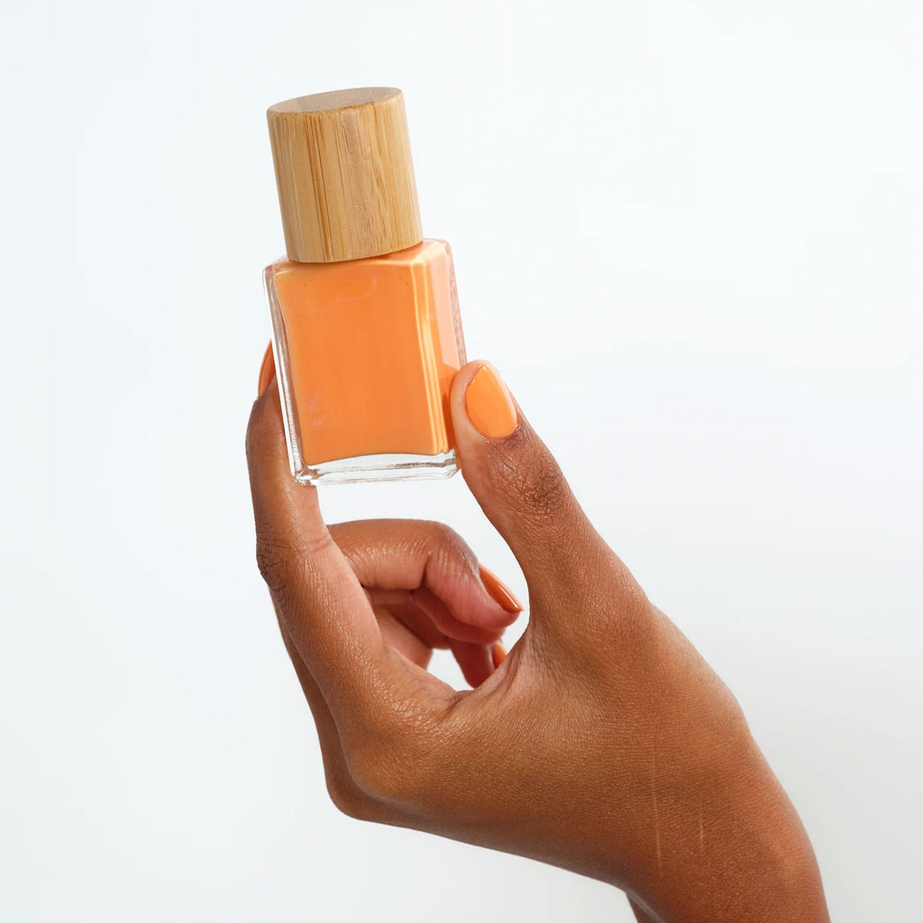 Licia : Florio Pic Nic nail polish. A bright pastel orange colour to decorate nails. A vegan and toxin free formula, cruelty free, and made in Italy. Licia : Florio are a sustainably conscious brand, proudly stocked among our curated Life Store brands at Wanderlust Life online in the UK.