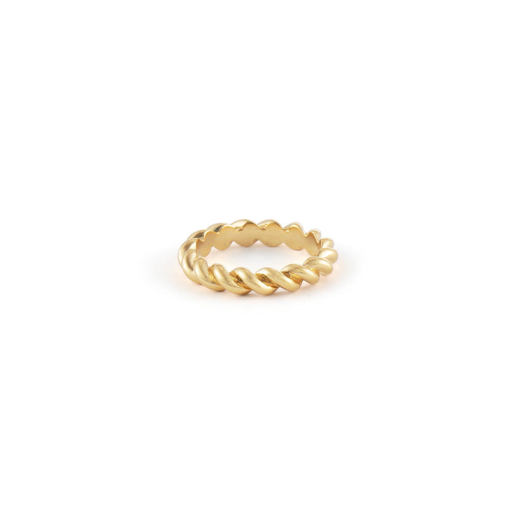 A tactile gold band ring featuring a substantial twisted rope-inspired design.