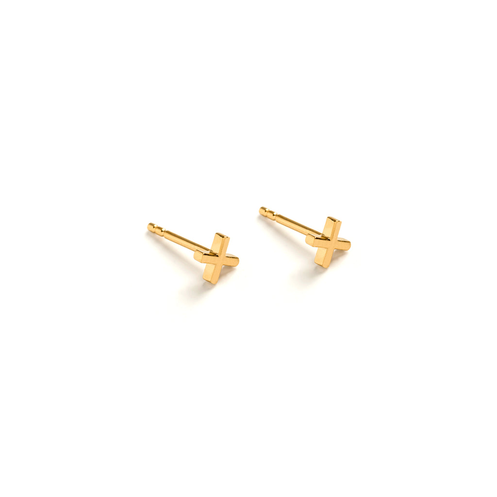 Minimal lovestud earrings - a sweet symbol of a kiss in 14k gold vermeil. Proudly designed in Devon & crafted by our Wanderlust Life artisan partners.