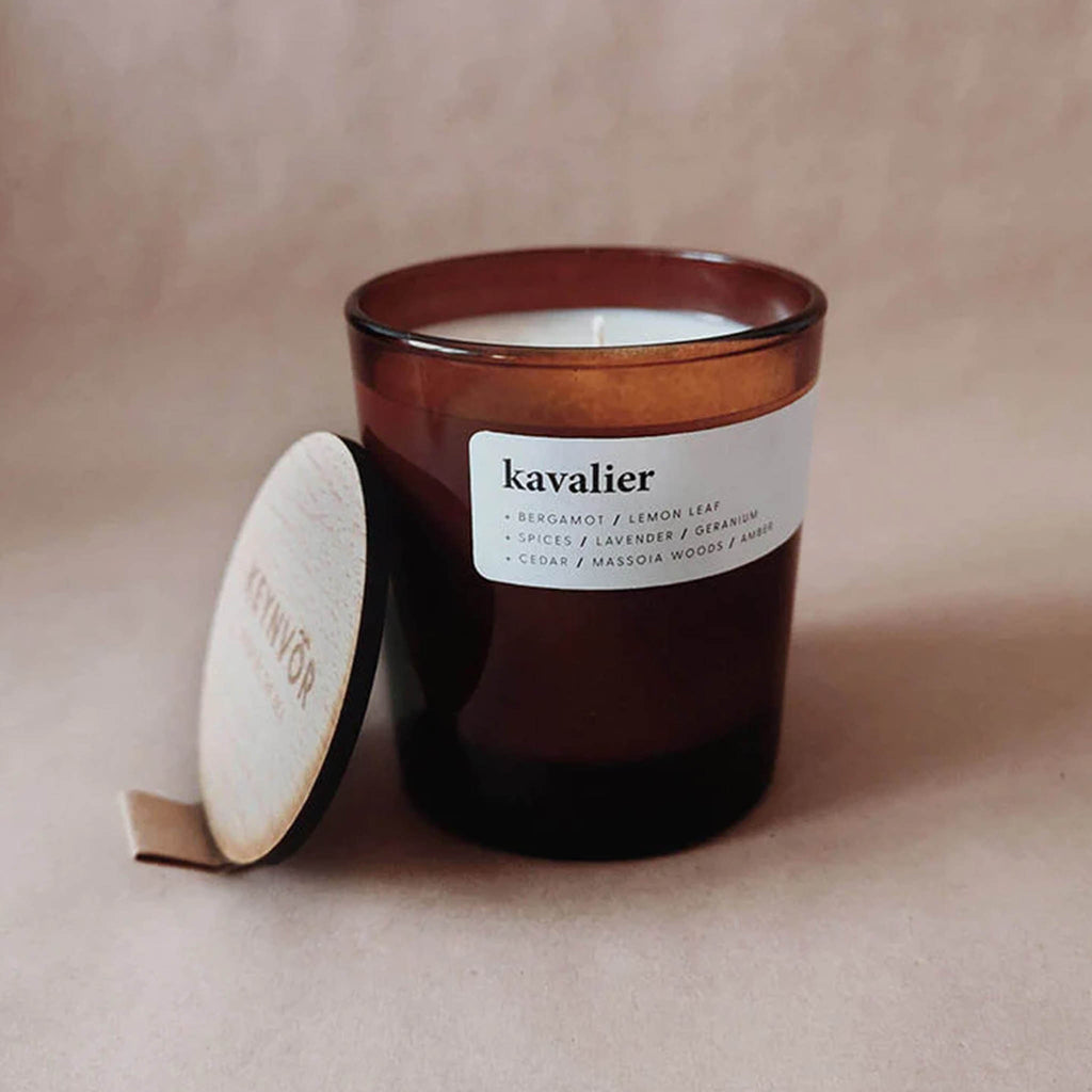 Wanderlust Life introduce the environmentally conscious, sustainable candle company, Keynvor to their life store brands. A cotton wick candle in the scent Kavalier, blended with massoia wood, geranium, and bergamot.